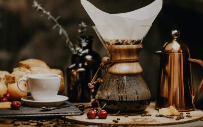الرحلة نحو تحضير القهوة المثالية باستخدام Chemex